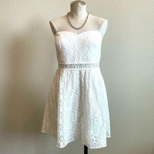 NWT Lily Pulitzer Large White Strapless Dress